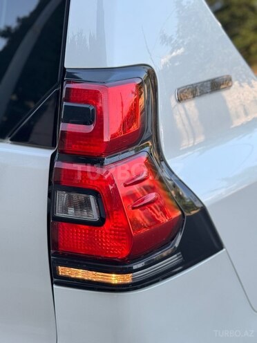 Toyota Land Cruiser Prado 2011, 189,000 km - 2.7 l - Gəncə