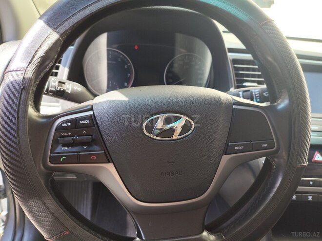 Hyundai Avante 2016, 182,000 km - 1.6 l - Bakı