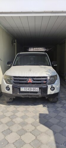 Mitsubishi Pajero 2007, 278,800 km - 3.0 л - Bakı