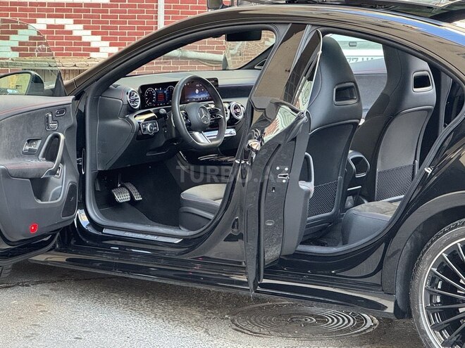 Mercedes CLA 250 e 2024, 11,900 km - 1.6 l - Bakı