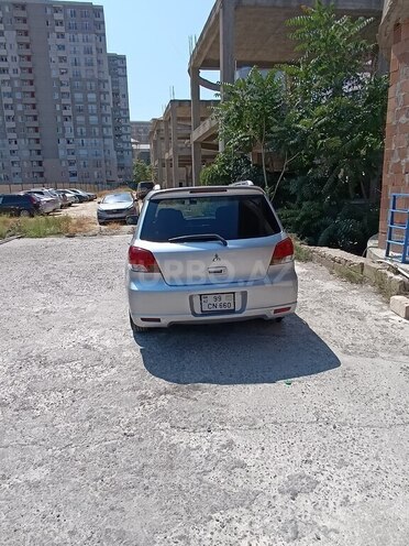 Mitsubishi Airtrek 2003, 275,000 km - 2.0 л - Bakı