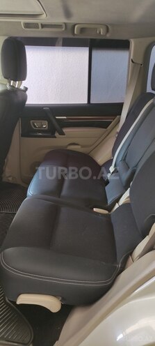 Mitsubishi Pajero 2007, 278,800 km - 3.0 л - Bakı