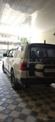 Mitsubishi Pajero 2007, 278,800 km - 3.0 л - Bakı