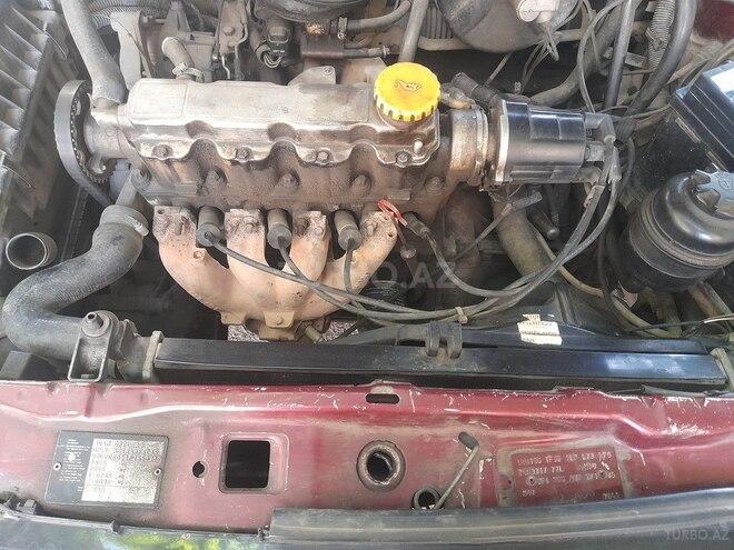 Opel Astra 1993, 617,261 km - 1.6 l - Bakı
