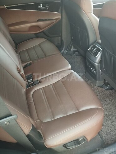 Kia Sorento-6