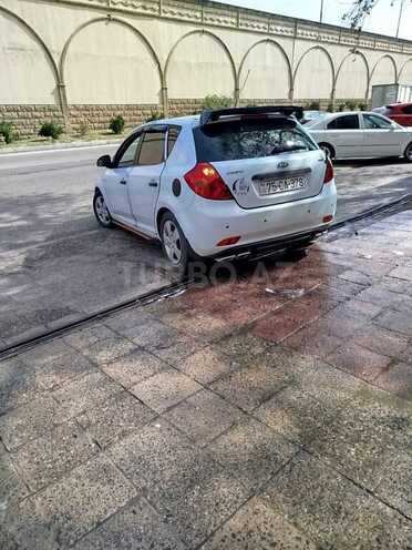 Kia Ceed 2009, 228,000 km - 1.6 л - Bakı