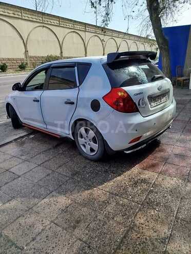 Kia Ceed 2009, 228,000 km - 1.6 л - Bakı