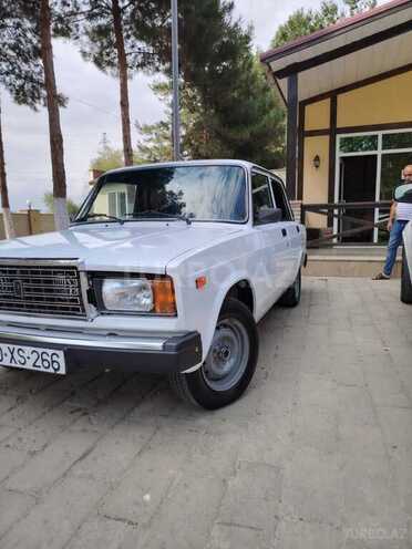 LADA (VAZ) 2107 2010, 50,000 km - 1.6 l - Salyan