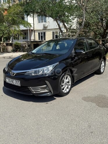 Toyota Corolla 2017, 125,000 km - 1.6 l - Bakı