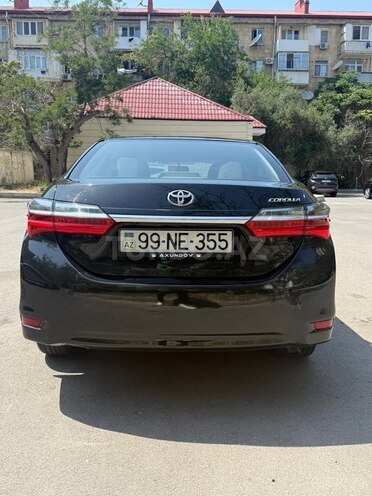 Toyota Corolla 2017, 125,000 km - 1.6 l - Bakı
