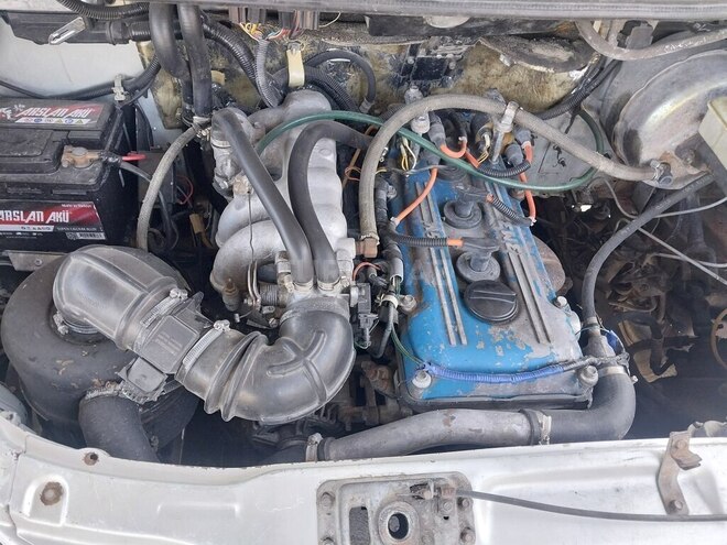 GAZ Sobol 2006, 186,000 km - 2.4 l - Göyçay