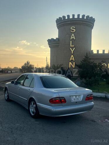 Mercedes E 240 2000, 230,000 km - 2.6 l - Bakı