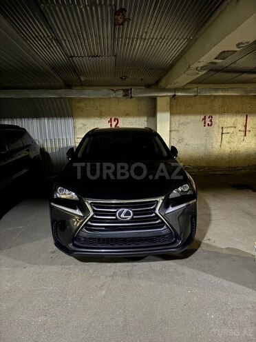Lexus NX 200t-1