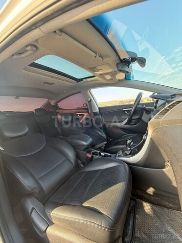Hyundai Avante 2014, 182,000 km - 1.6 л - Bakı