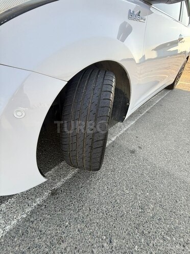 Hyundai Avante 2014, 182,000 km - 1.6 л - Bakı