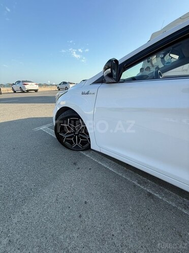 Hyundai Avante 2014, 182,000 km - 1.6 л - Bakı