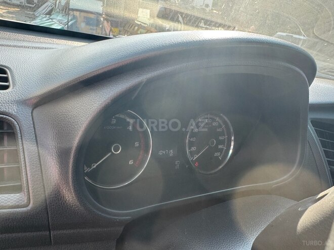 Mitsubishi L200 2020, 104,000 km - 2.4 l - Bakı