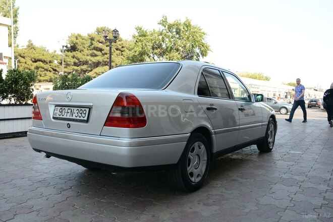 Mercedes C 200 1995, 397,000 km - 2.0 l - Bakı