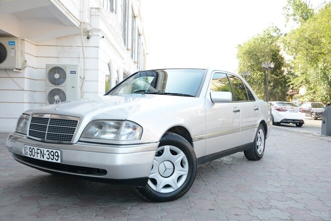 Mercedes C 200 1995, 397,000 km - 2.0 l - Bakı