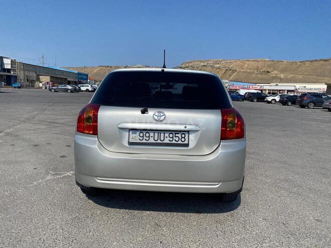 Toyota Corolla 2004, 248,000 km - 1.4 l - Bakı