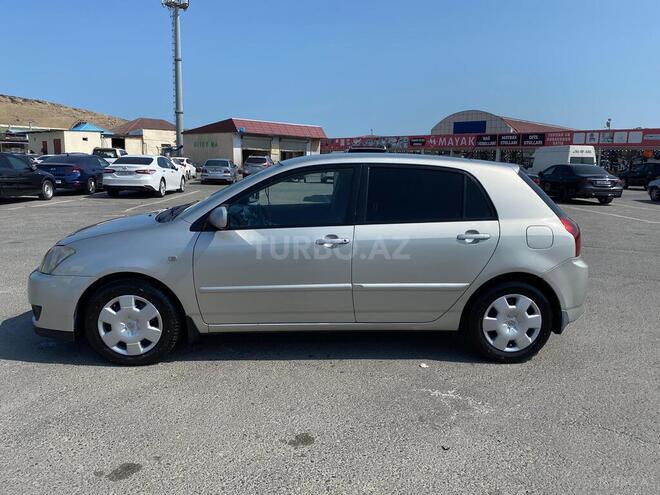 Toyota Corolla 2004, 248,000 km - 1.4 l - Bakı