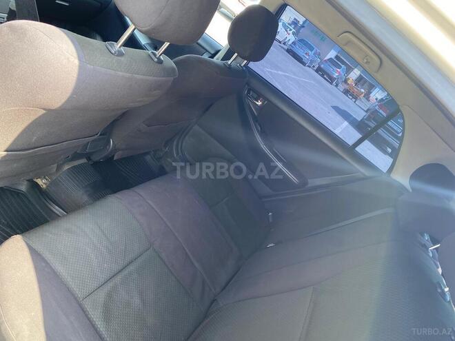 Toyota Corolla 2004, 248,000 km - 1.4 l - Bakı
