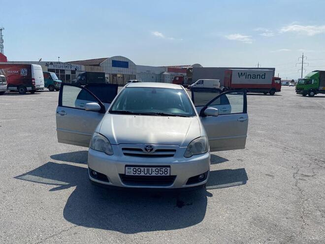 Toyota Corolla 2004, 248,000 km - 1.4 l - Bakı