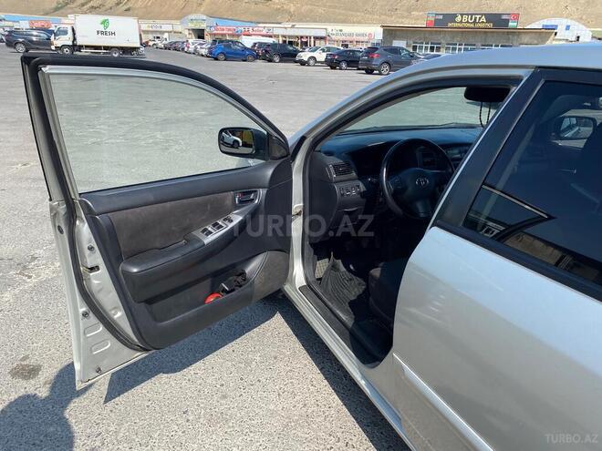 Toyota Corolla 2004, 248,000 km - 1.4 l - Bakı