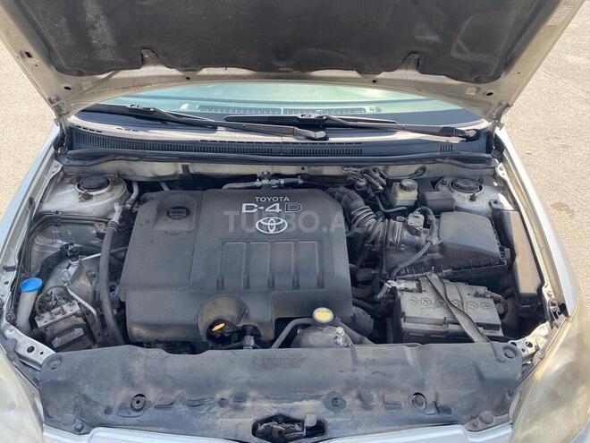Toyota Corolla 2004, 248,000 km - 1.4 l - Bakı