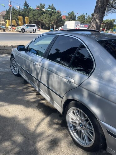 BMW 528 2000, 350,000 km - 2.8 л - Bakı