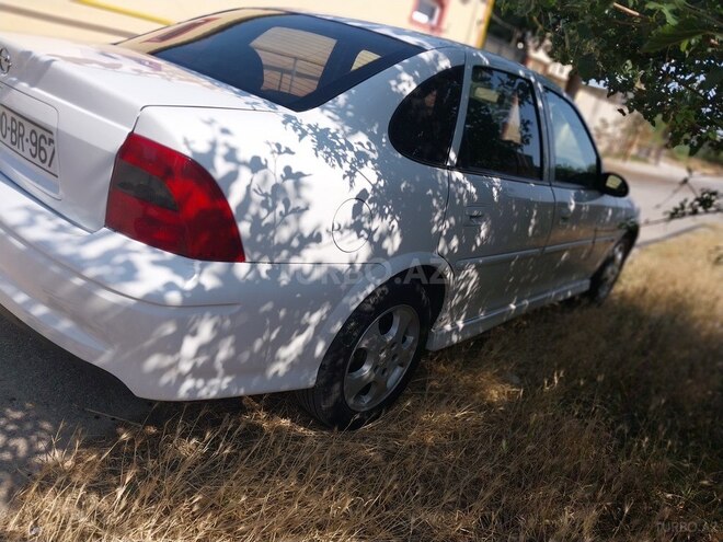 Opel Vectra 2000, 485,000 km - 2.0 l - Bakı
