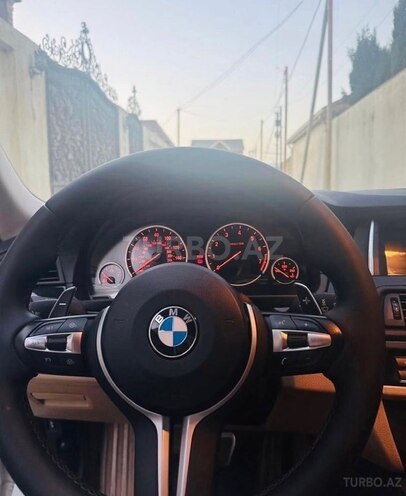 BMW 528 2012, 240,000 km - 2.0 l - Xaçmaz