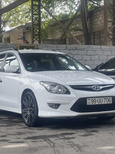 Hyundai i30 2010, 208,000 km - 1.4 л - Bakı