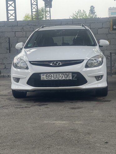 Hyundai i30 2010, 208,000 km - 1.4 л - Bakı
