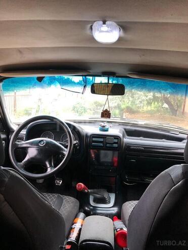 GAZ 31105 2004, 296,136 km - 2.3 l - Şirvan