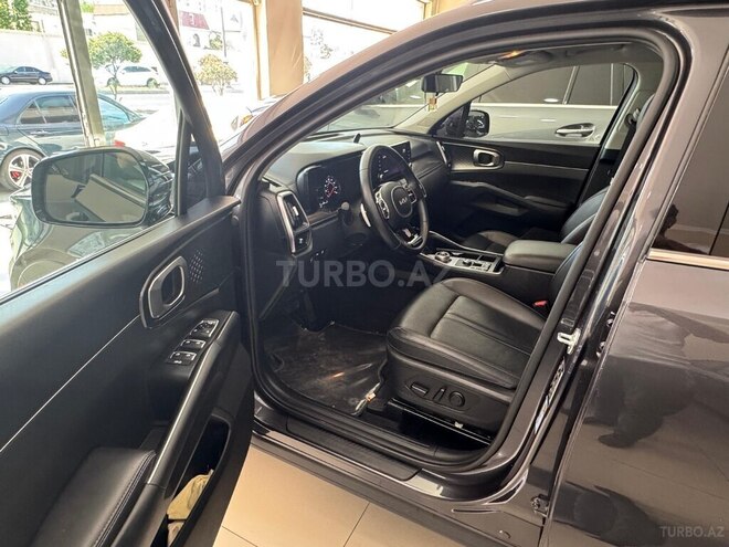 Kia Sorento-8