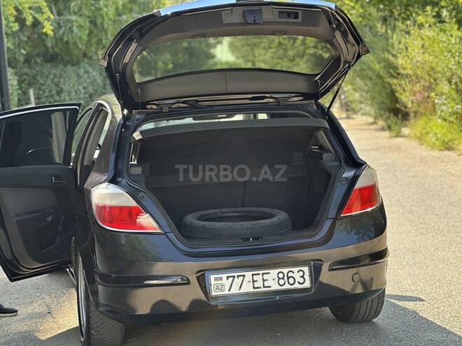 Opel Astra 2005, 210,000 km - 1.4 l - Bakı