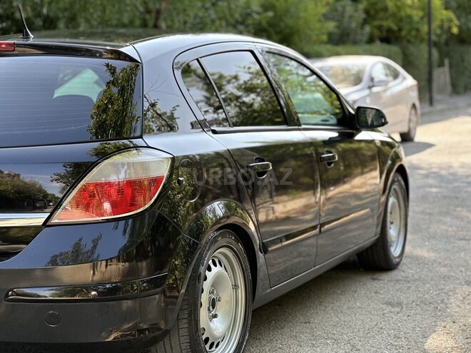 Opel Astra 2005, 210,000 km - 1.4 l - Bakı