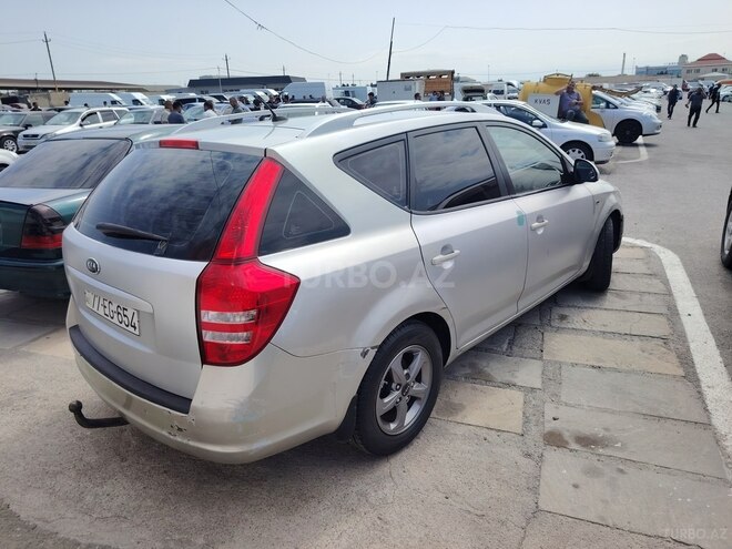 Kia  2007, 352,261 km - 1.6 l - Bakı