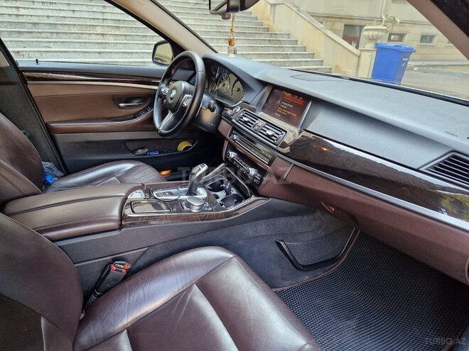 BMW 528-11
