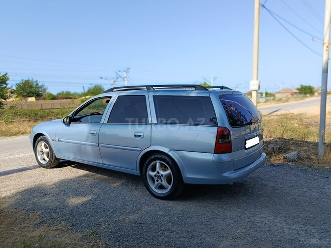 Opel Vectra 1998, 150,000 km - 2.0 l - Sumqayıt