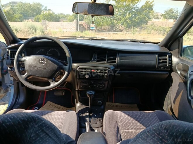 Opel Vectra 1998, 150,000 km - 2.0 l - Sumqayıt