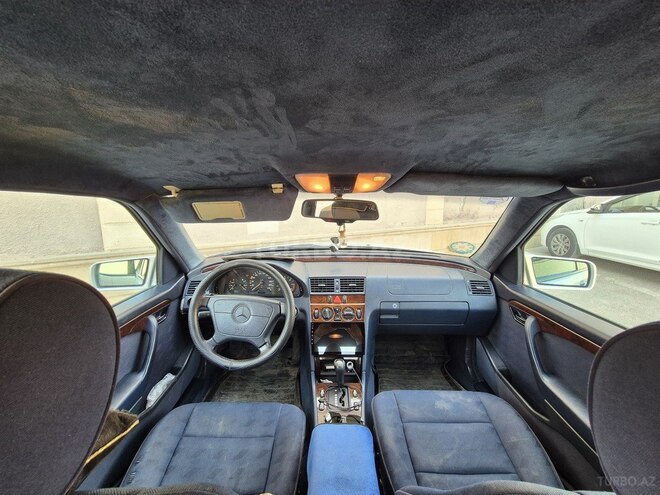 Mercedes C 250 1995, 362,240 km - 2.5 l - Bakı