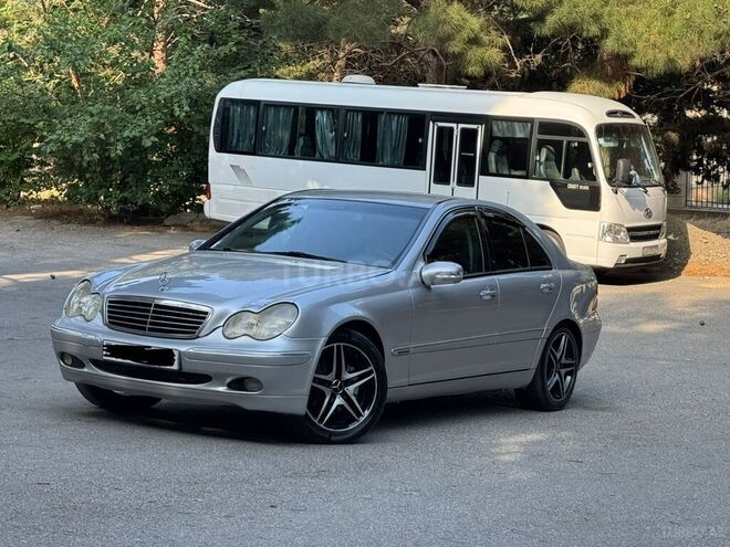 Mercedes C 240 2002, 121,125 km - 2.6 l - Bakı