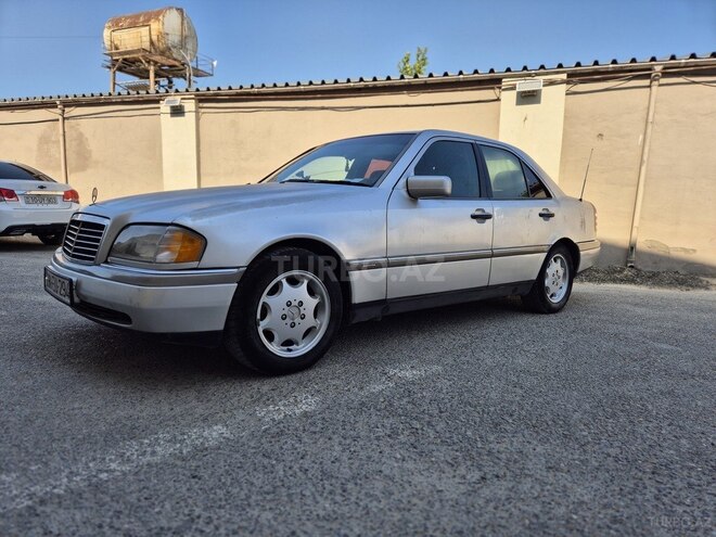 Mercedes C 250 1995, 362,240 km - 2.5 l - Bakı