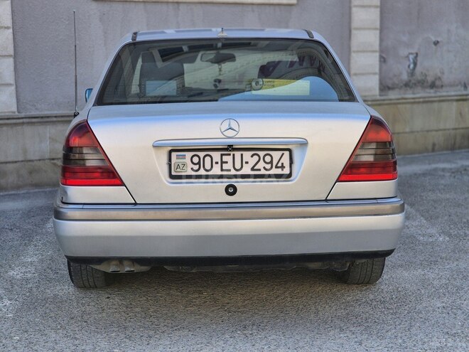 Mercedes C 250 1995, 362,240 km - 2.5 l - Bakı