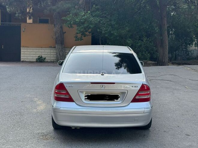 Mercedes C 240 2002, 121,125 km - 2.6 l - Bakı