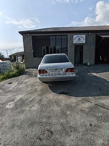 Mercedes E 230 1997, 664,000 km - 2.3 l - Zaqatala