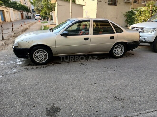 Opel Vectra 1992, 663,399 km - 1.6 l - Bakı