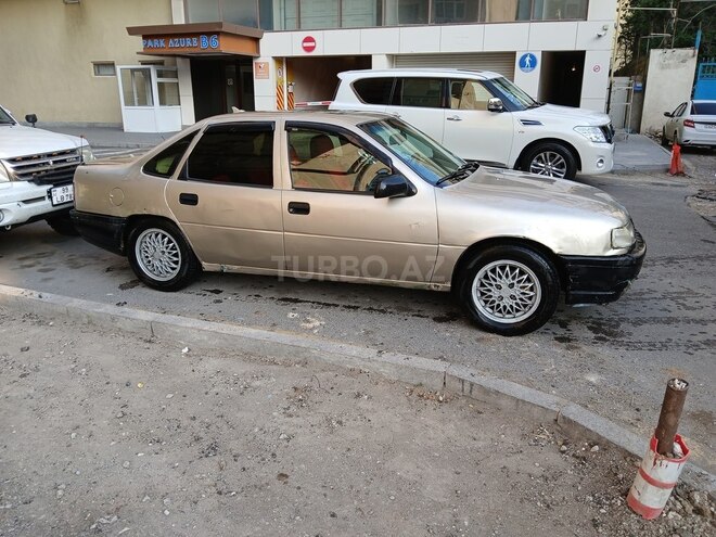 Opel Vectra 1992, 663,399 km - 1.6 l - Bakı